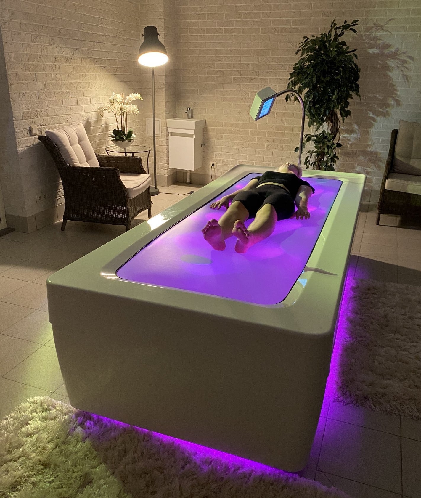 Wave Touch Spa